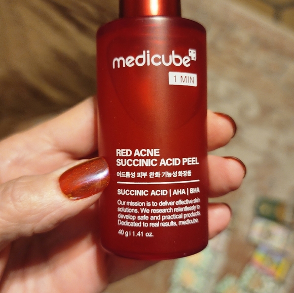 Medicube Bundle - Picture 6 of 8